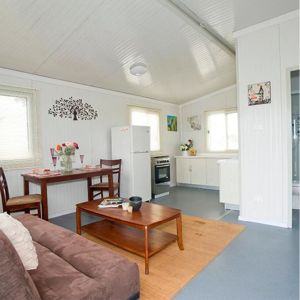 Modern Design Style Expandable Container Prefab Home for 20ft 40ft Custom Sale