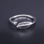 Blank Feather Shape Silver Charm Bracelet / White Gold Plated Sterling Silver