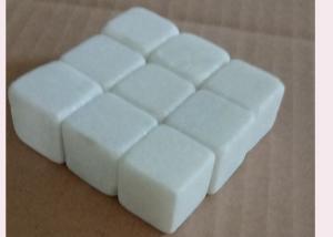China White Surface Honed Cubic Whisky Stone , Whiskey Cooling Stones 9 Pieces 2x2x2cm factory