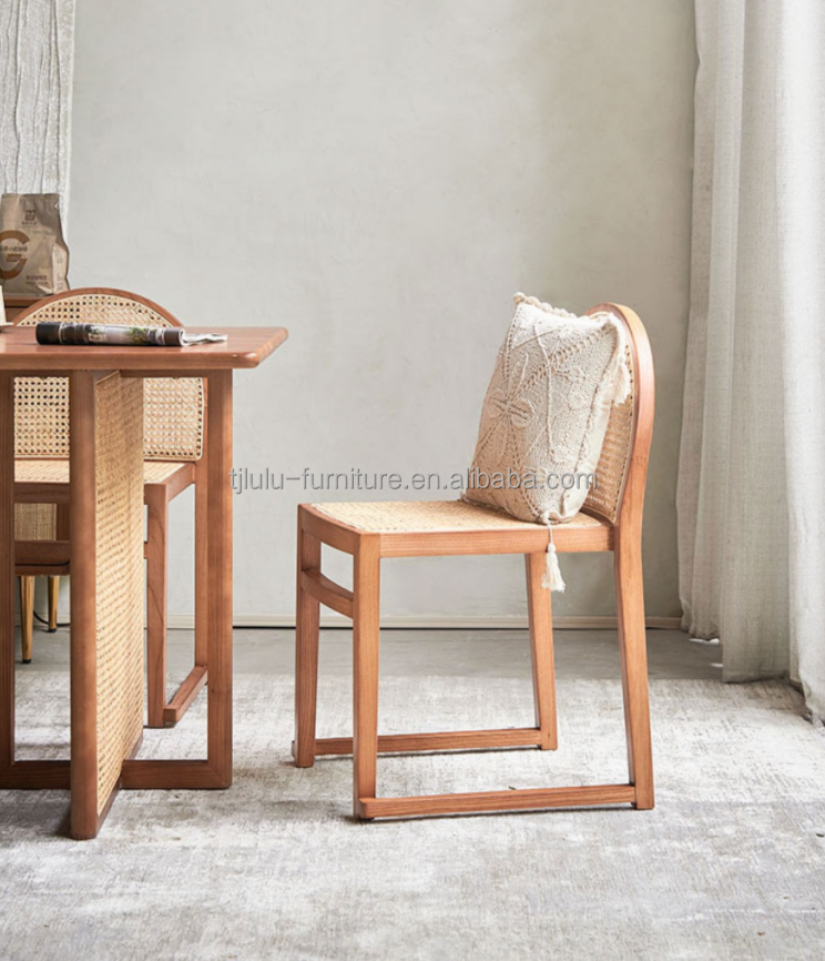 Home Furniture Natural Solid Wood Luxury Rattan Dining Chair for Modern Restaurant