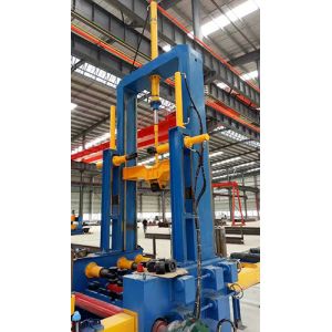 China Light Duty Steel Automatic H Beam Spot Welding Assemble Machine with 350A CO2 Welding Source factory