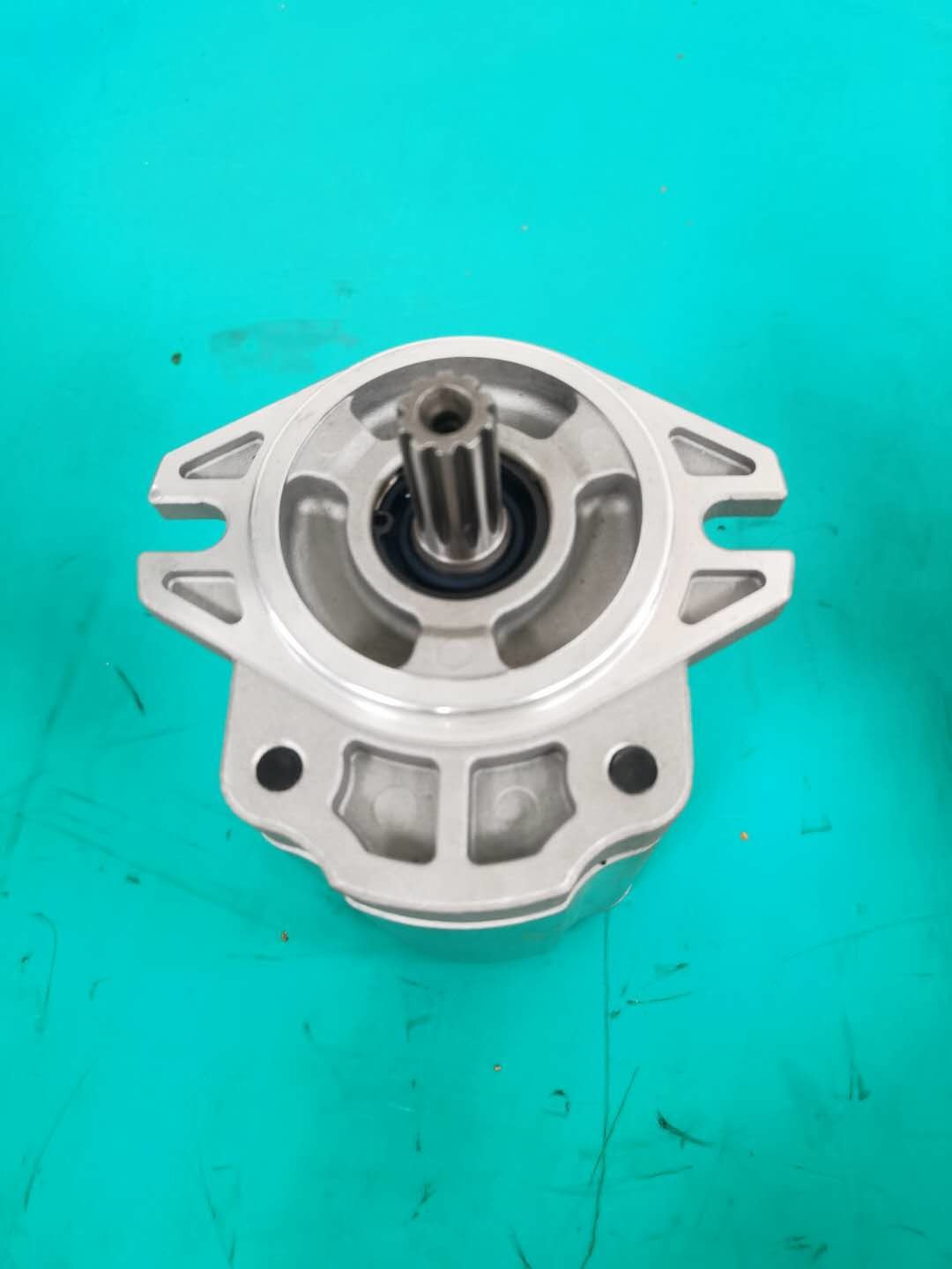 CBT-F432-AFΦL 10T CBTseries aluminum gear pump for DUMP TRUCKS /FORKLIT /CRANES with high quality 10teeth