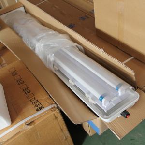 China Industrial Grade Explosion Resistant Fluorescent Light Fixture 50000hours Working Life Time 120-140° Beam Angle factory