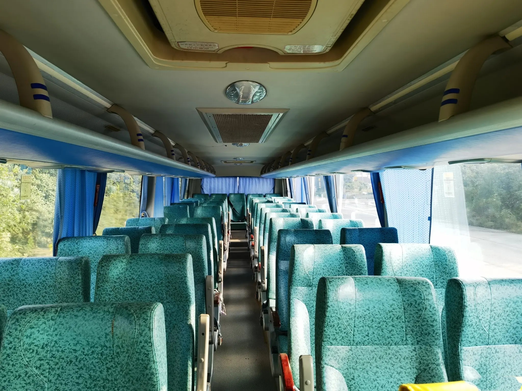 Foton Used City Bus BJ6127 Hybrid Electrical Vehicle 53 Seats Automatic Transmission