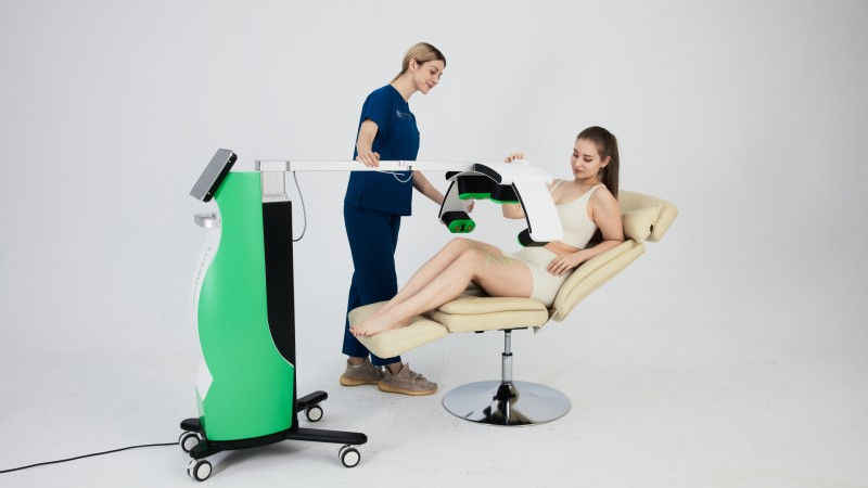 Fat Removal Body Slimming Device Emerald Laser Green Light 532nm Non Invasive