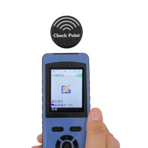 China Builtin Camera 2.4&quot; LCD Photograph Guard Tour Patrol System 80000 Records factory