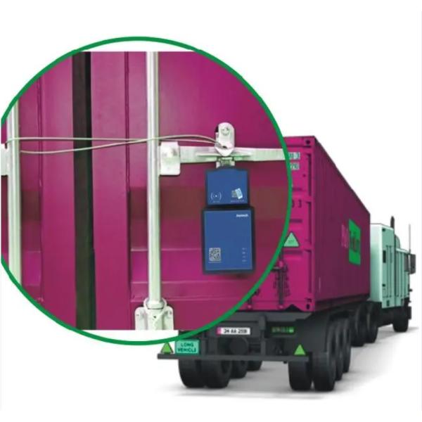 Container Tracker GPS FB500 GPS Tracker With Electronic Lock and strong magnetic and long life battery