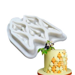 China Food Grade 3d Silicone Moulds , Diy Cake Decorating Fondant Molds factory