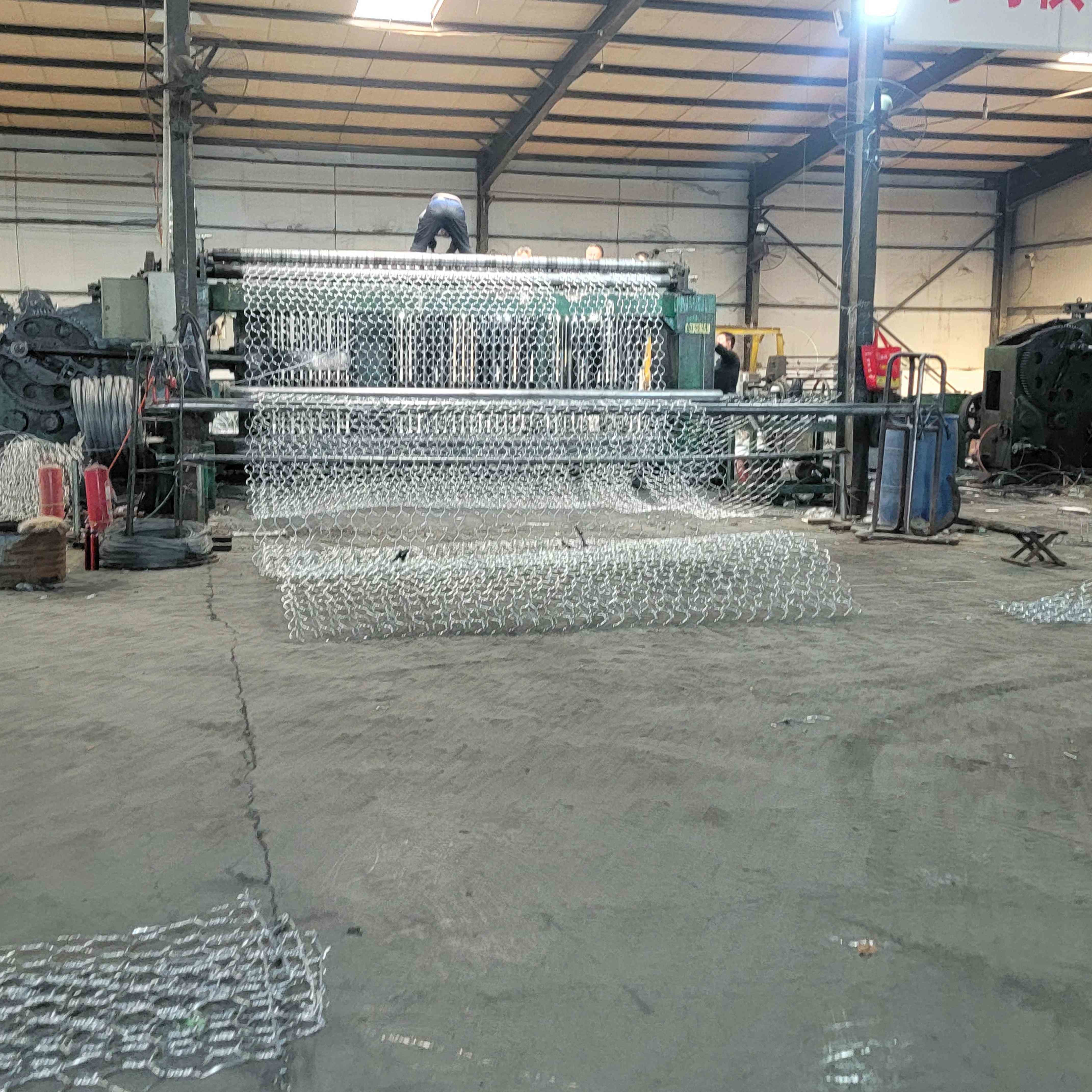 Woven Gabion Wire Mesh Slope Reinforcement Triple Weave Anti Scour Flood Defense