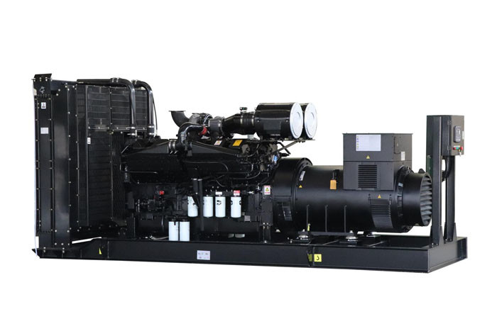 AC Three Phase Diesel Generator Sets Green Cummins Silent Generator