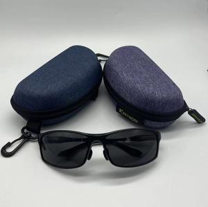 China Vogue Leisure Plastic Eva Eyewear Case Hook Snowflake Fabric Eva Eyeglasses Case factory