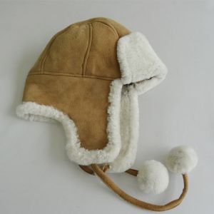 China Manufacturer customized shearling sheepskin trapper fun winter hat on sale