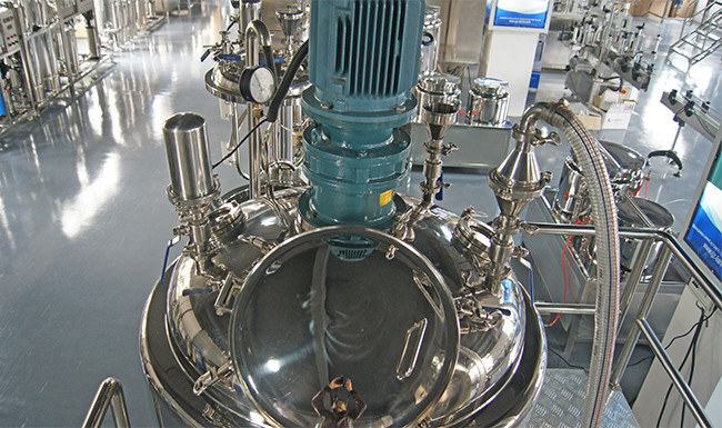 500L Fixed Type Vacuum Emulsifier Mixer SUS304 Frame For Cosmetic Cream