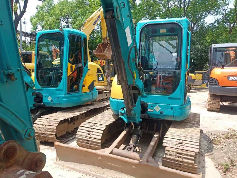 Preowned Kubota Excavator 3-Ton 0.2m#194 Crawler Good Condition Isuzu Engine 2800 Hours
