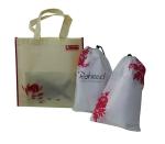 Non Woven Fabric Reusable Carrier Bags Drawstring Shoe Lotus Flower Logo 30gsm