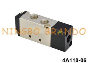 China 4A110-06 1/8'' Pneumatic Air Pilot Valve 5 Way 2 Position factory