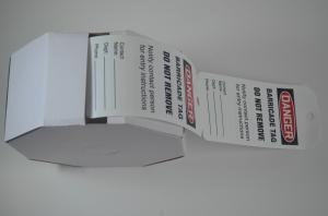 China Width 7.62cm PVC Danger Safety Lockout Tags Industry Equipment Locked factory