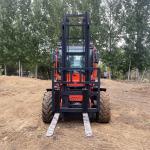 4X4 Compact Rough Terrain Forklift Hydraulic 4m Lifting Height 5 Ton Diesel