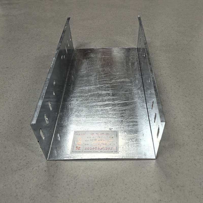 Customized Bending Radius Hot Dip Cable Tray With Ventilation Or Perforation Groove
