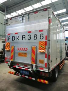 China Aluminum Hydraulic Tailgate Lifter Stop Slide Platform For Trucks 2500kg Loading Capacity factory