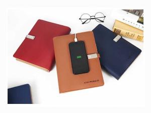 China Ultraportable Notebook Luxury Corporate Gifts With Powerbank And USB Reusable factory