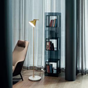 China Minimalist Art Floor Lamp Adjustable Lamp Head Nordic Modern Eye-Protective E27 Metal Standing foot lamp(WH-MFL-13) factory