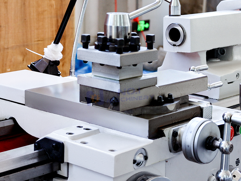 Chinese Sale CA6180 High Accurate Metal Machining Manual Universal Lathe with DRO