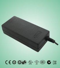 China 65W 210v / 220v / 230v / 240v Green power Universal AC DC Adapters with CEC level V factory