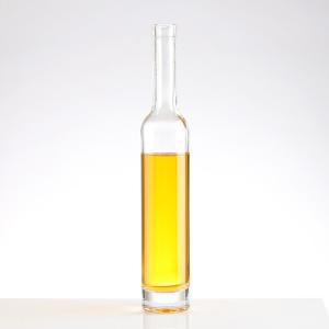 China 750 Ml Vodka Clean Liquor Spirit Long Neck Decanter Bottle Perfect for Whiskey Lovers factory