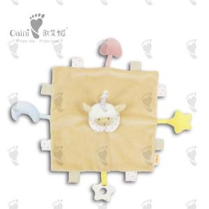 China Eco Friendly Brown Sleepy Sheep White Plush Comforter 27 X 27cm factory
