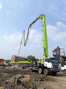 China 2014 Renovated Zoomlion Super Long Boom Pump Used Truck Pump Green Concrete Pump Concrete Mixer factory