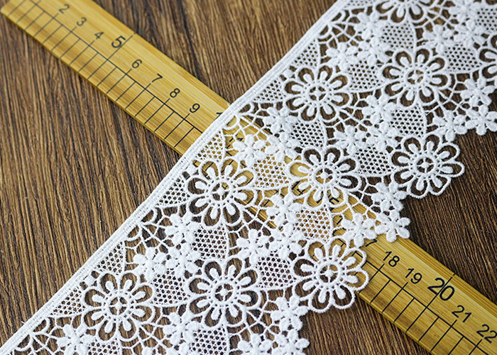 Embroidery French Venice Guipure Cotton Lace Trim / Floral Lace Ribbon