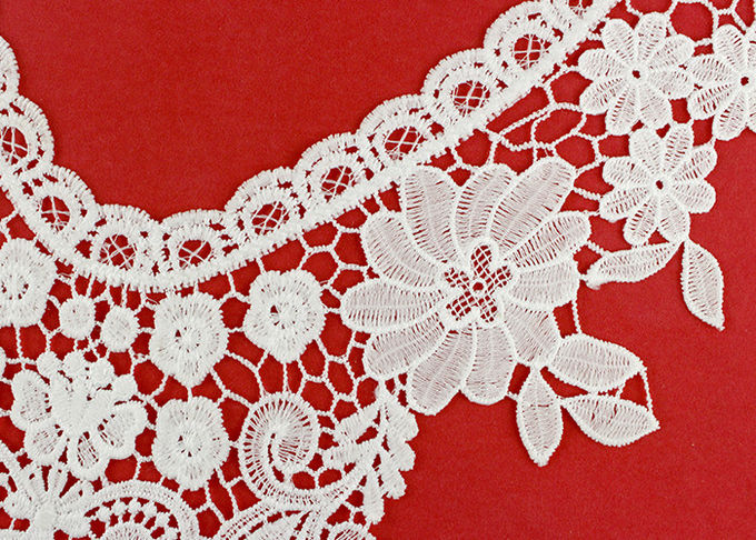 White Embroidery Guipure Lace Collar Applique With DTM Poly Milk Silk Azo Free