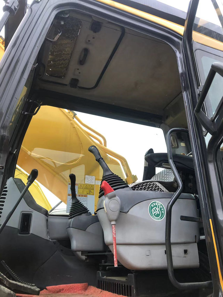 40 Ton Used Komatsu PC400-7 Crawler Excavator Digger in Japan Earth-Moving Machinery