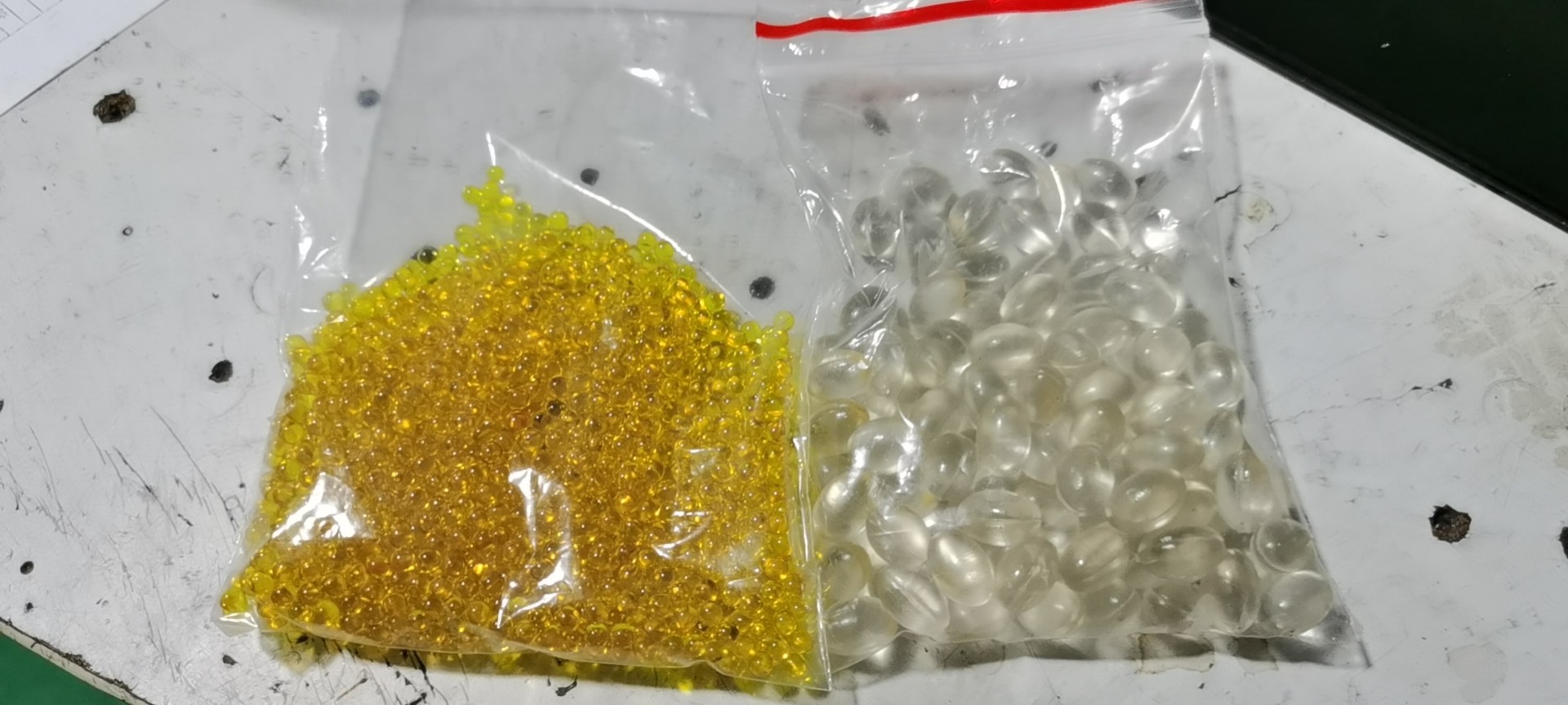 7 Inch Softgel Capsule Halal Material Vgel Encapsulation Machine For Oil And Liquid Paste