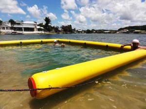 China Easy Carrying Inflatable Air Mat For 6 * 4M Boom Blow Up Swimming Pools factory