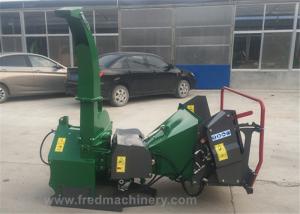 China Hydraulic 5 Inch Wood Chipper 3 Point Hitch 30 - 70 HP With 4 Reverse Blades factory