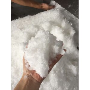 Compact Ice Crusher Machine for Drinks