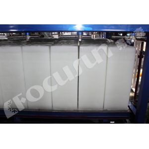 FOCUSUN Automatic Block Ice Maker Portable Design for Industry Container of 8000