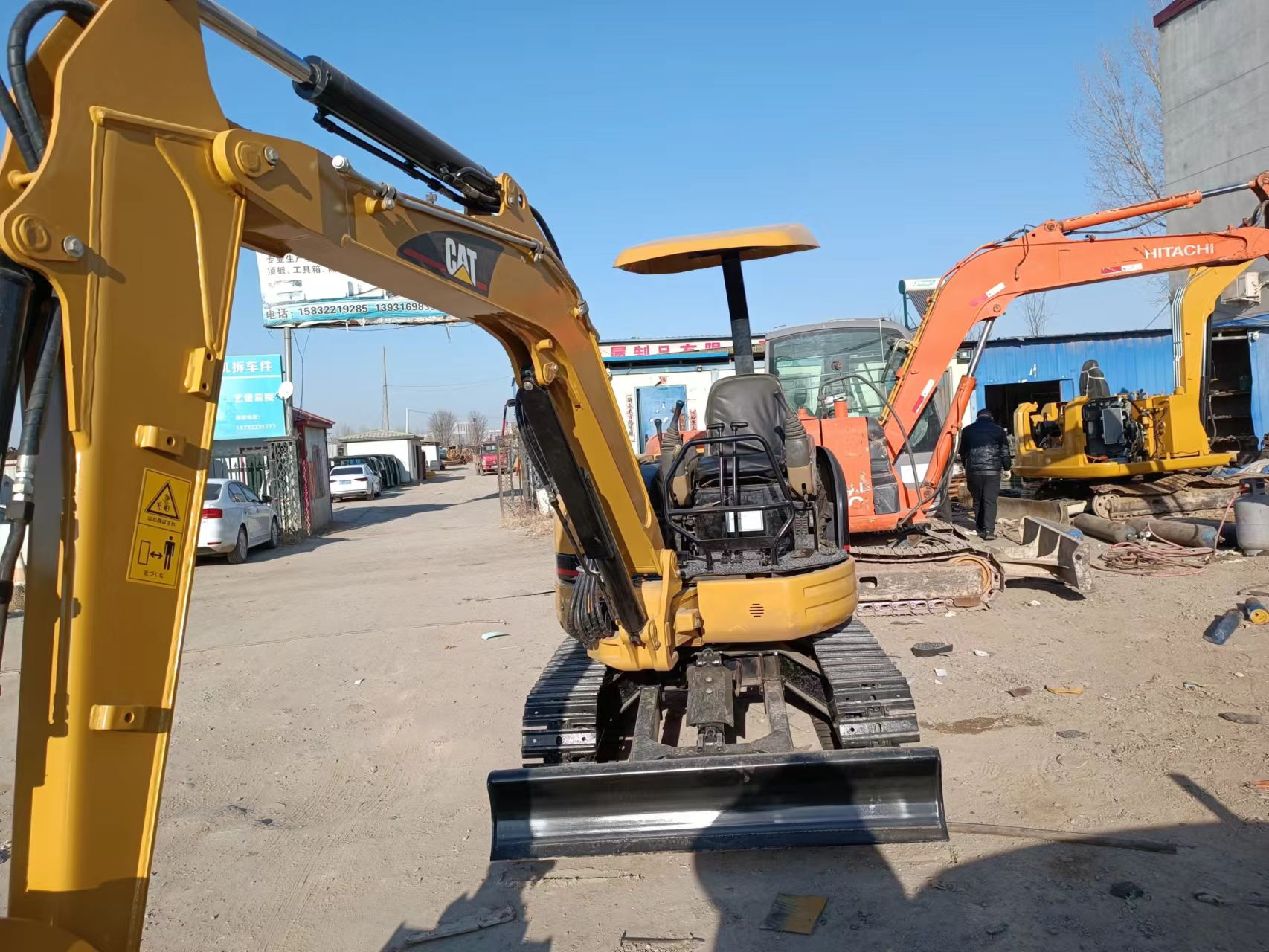 EPA used mini excavator 1ton 3ton 5ton CAT301.7 CAT303 CAT303E CAT305 Cheap mini digging machine used CAT303