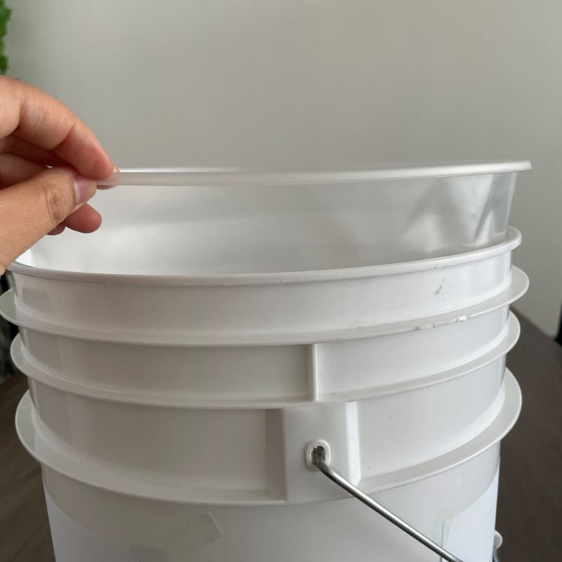 2.5 Gallon Paint Barrel Pail Plastic Bucket Liner Round Design Thickness 0.4 to 1.5 MM