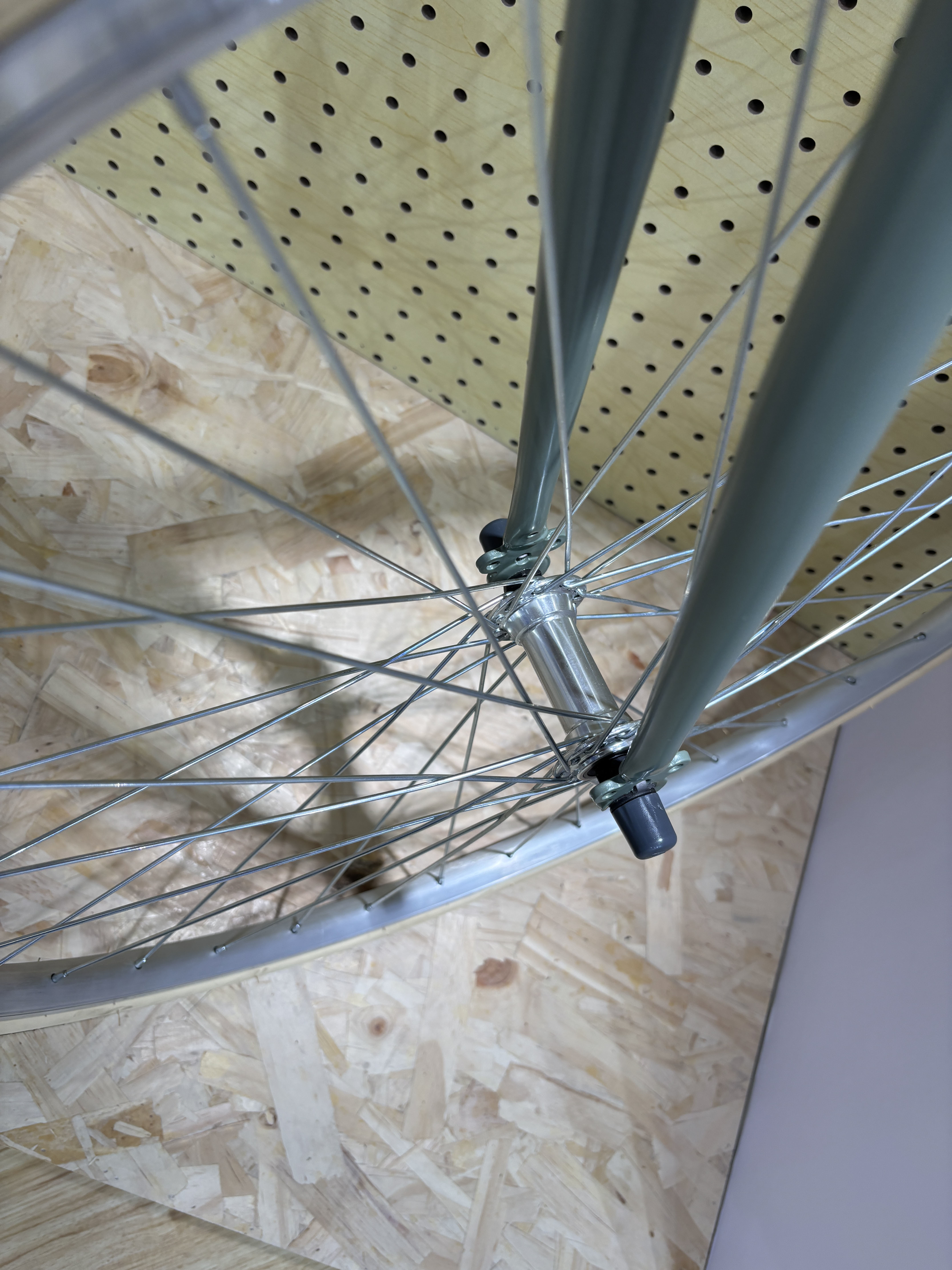 Road Bicycle 700C Six Speed Disc Brake with NO Foldable Design