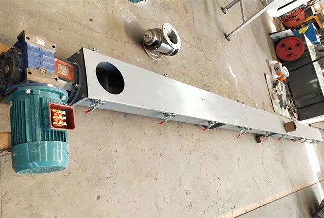 OEM Custom U Type Screw Feeder Conveyor For Powder Granular Small Block Material