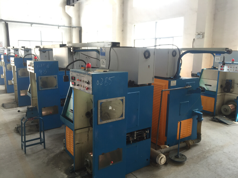 2500mpm High Speed Wire Drawing Equipment With PID Synchronous Control Spool
