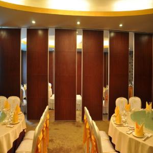 China Acoustic Painting Landscape Movable Partition Walls For Banquet Hall And Hotel factory