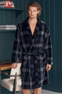 China Classical Printed Sleepwear Mens Flannel Shawl Collar Robe , Dressing Gown Soft Warm Bathrobe For Spa factory