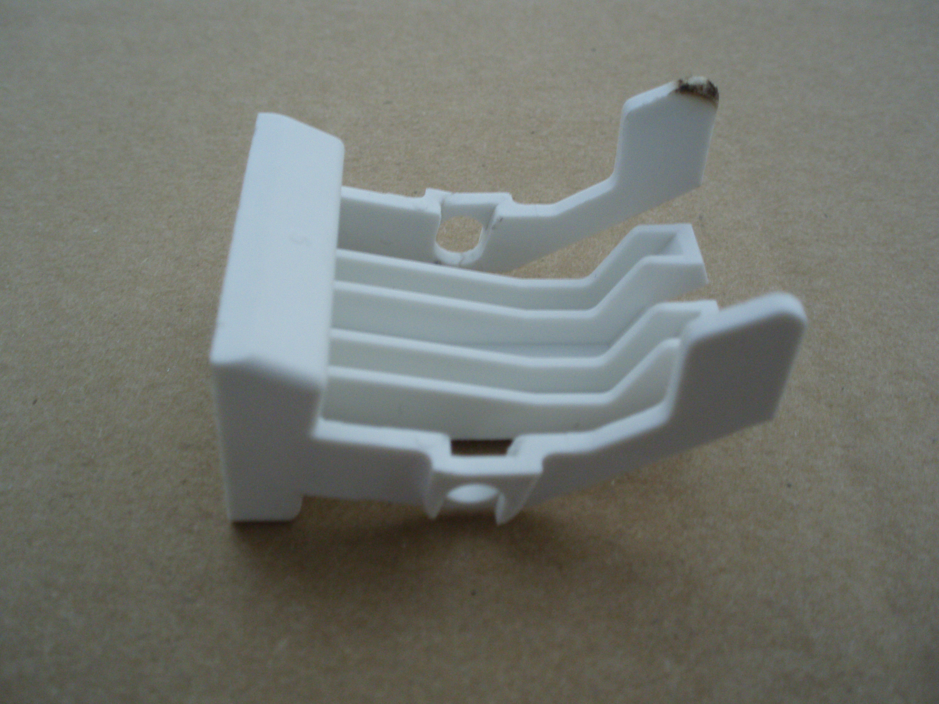 China Nylon Precision Moulded Components Terminal Plug Stable Performance factory
