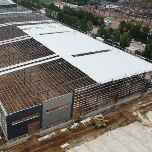 China Prefab Steel Warehouse Building with Rock Wool Insulation factory