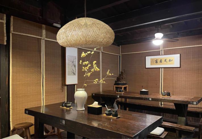 Decorative Bamboo Rattan Chandelier Round Shape For Living Room