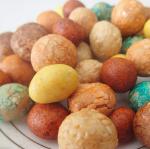 Various Color Japanese Peanut Crackers Crunchy Mixed Sugar Coated Peanuts
